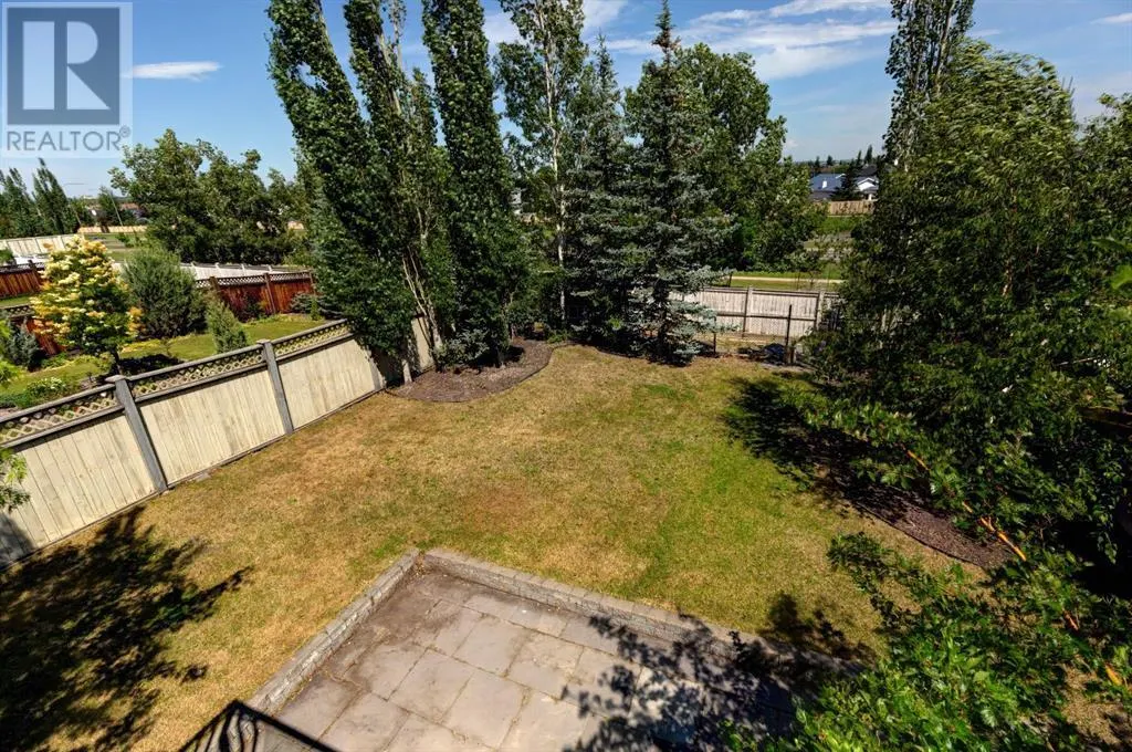 230 Westmount Crescent