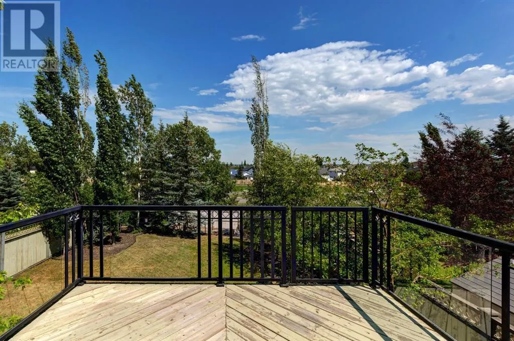 230 Westmount Crescent