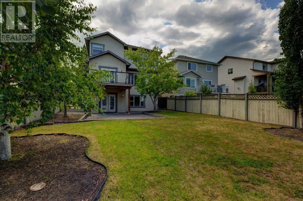 230 Westmount Crescent