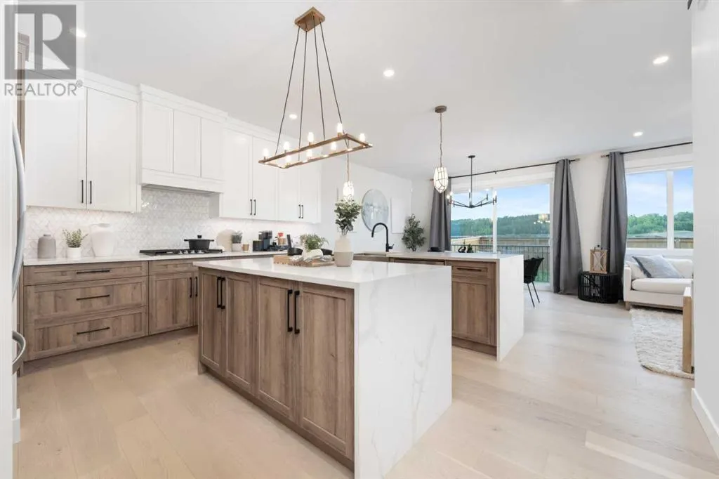 8 Vantage Drive