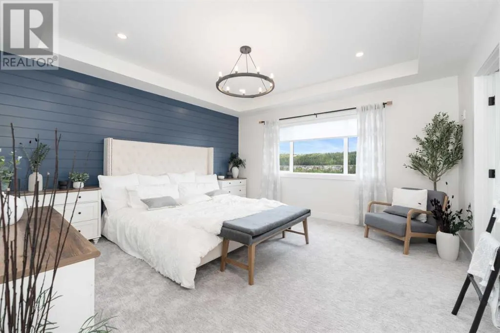8 Vantage Drive
