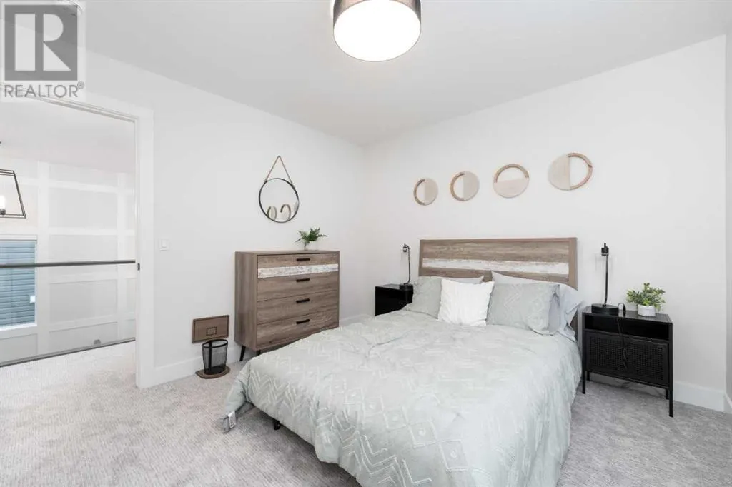 8 Vantage Drive