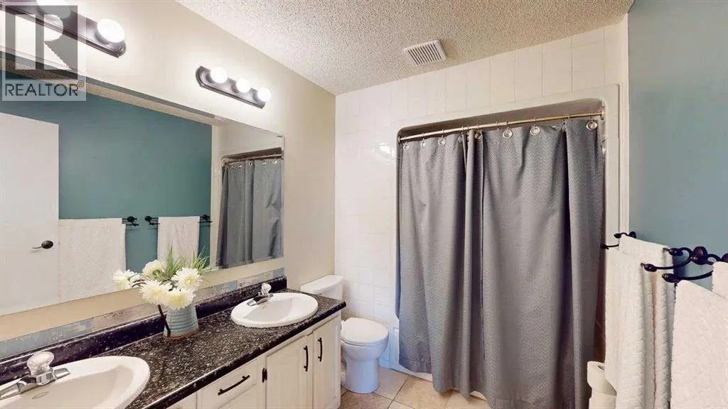 185 Oaks Bay