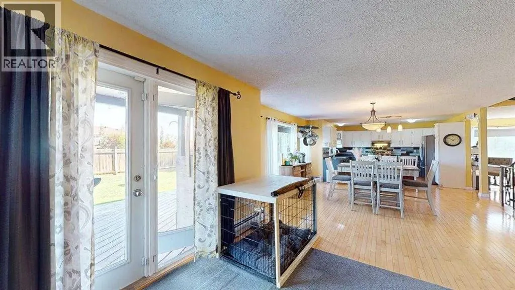 185 Oaks Bay