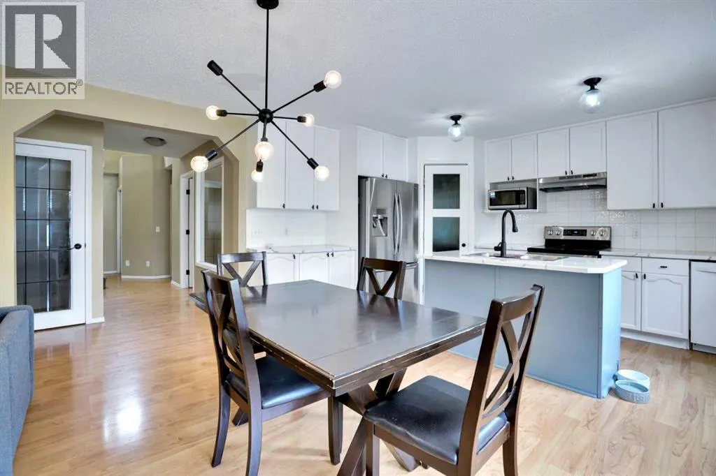 356 Chaparral Drive SE