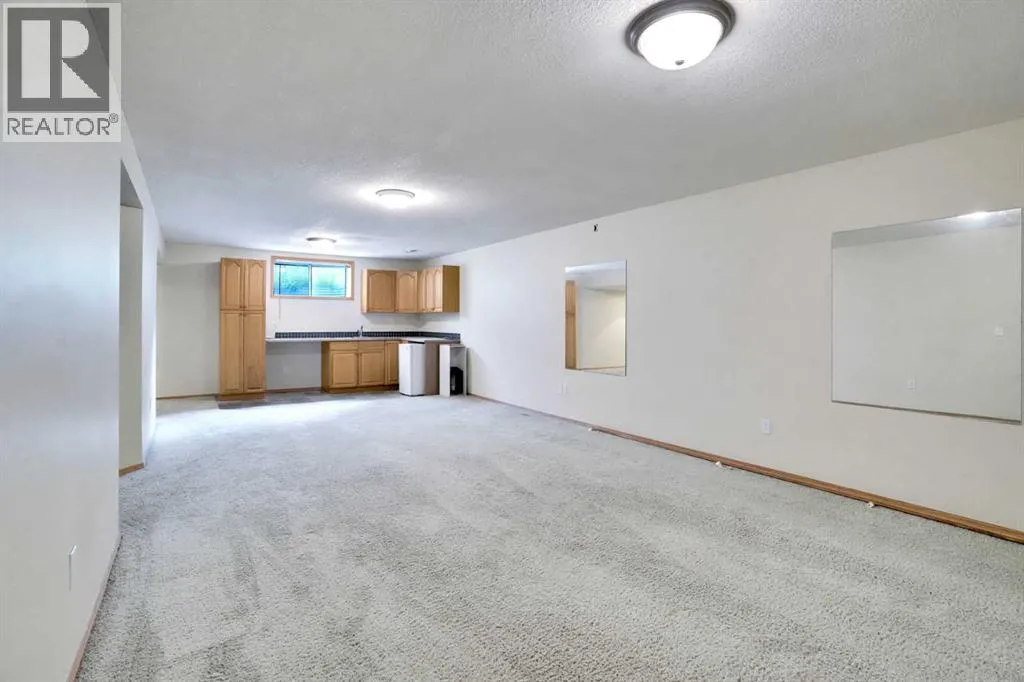 356 Chaparral Drive SE
