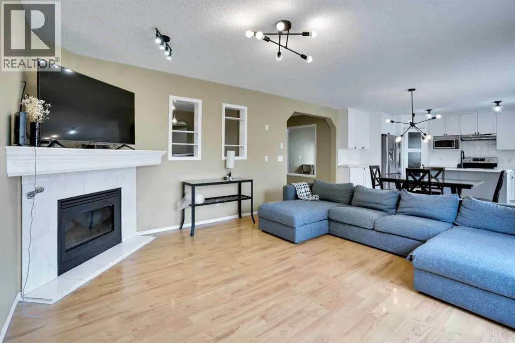 356 Chaparral Drive SE