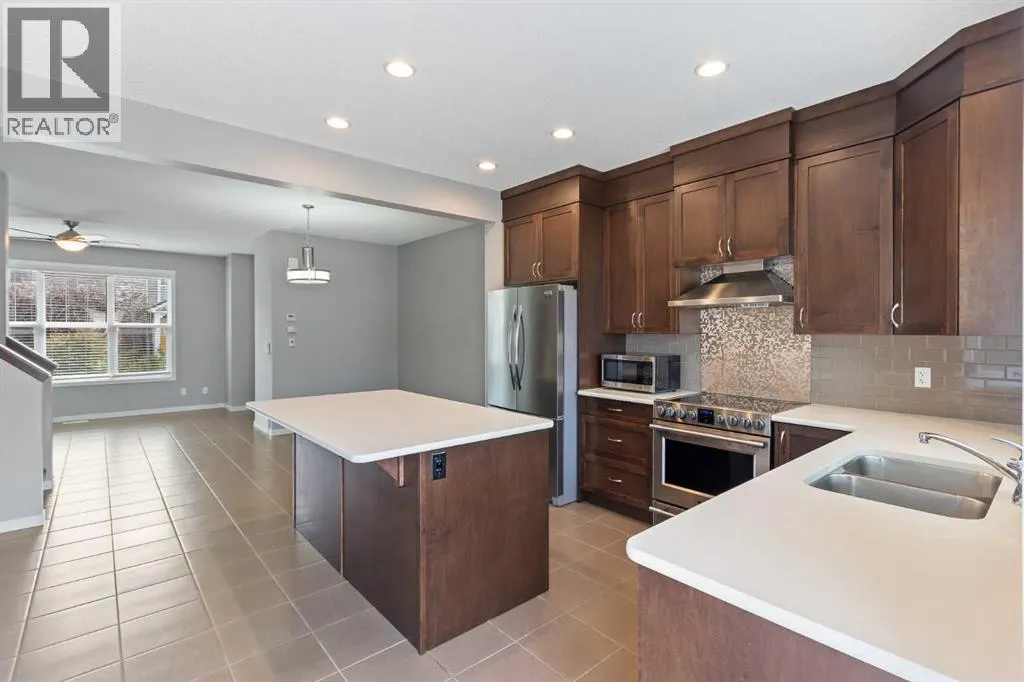 2092 New Brighton Park SE