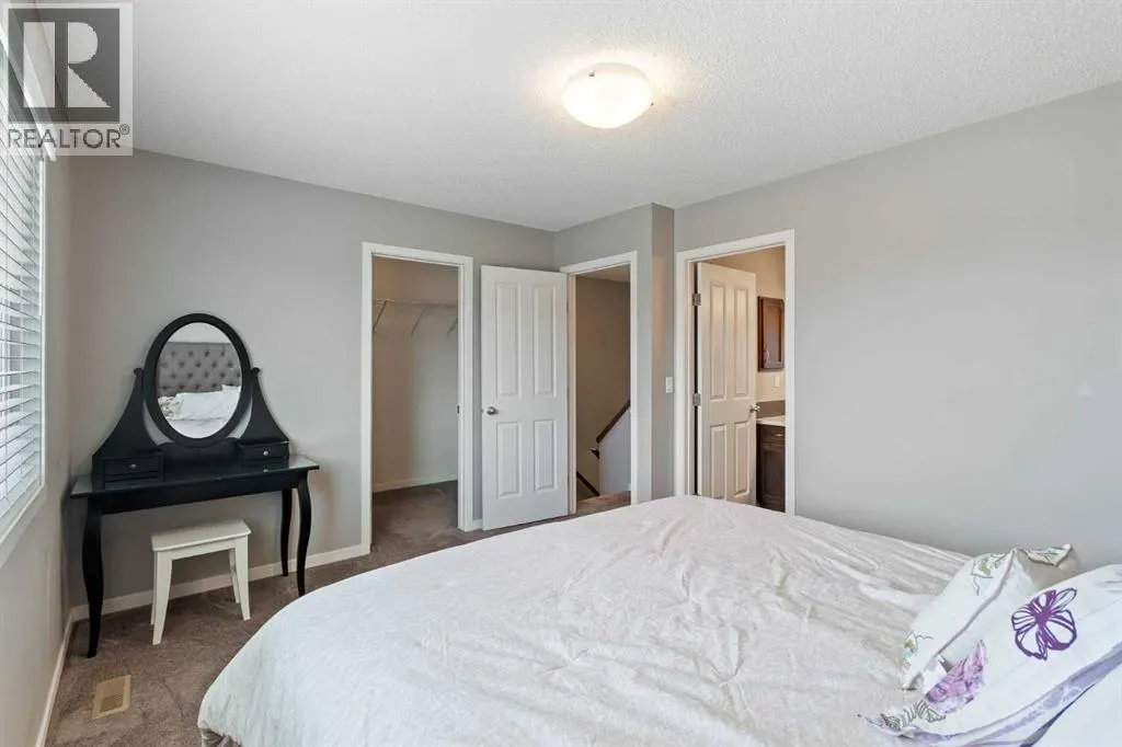 2092 New Brighton Park SE
