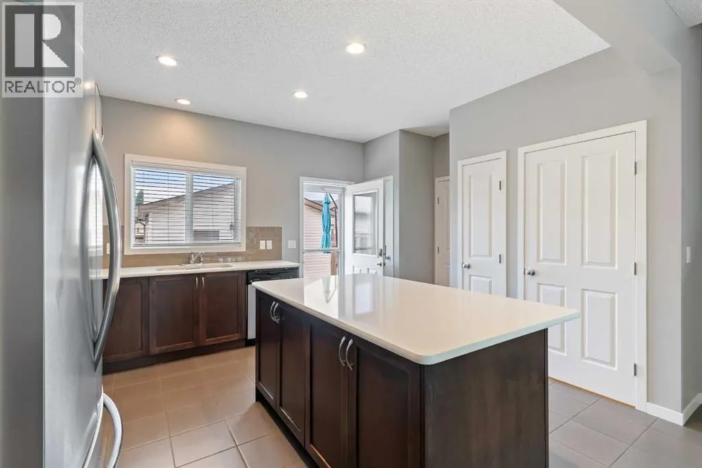 2092 New Brighton Park SE