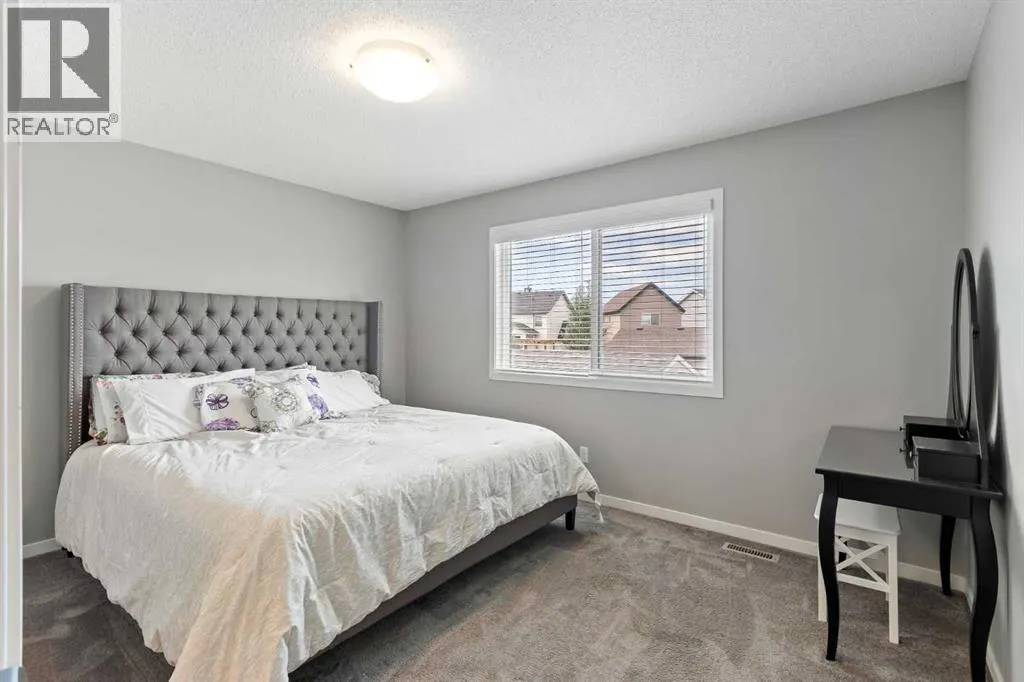 2092 New Brighton Park SE