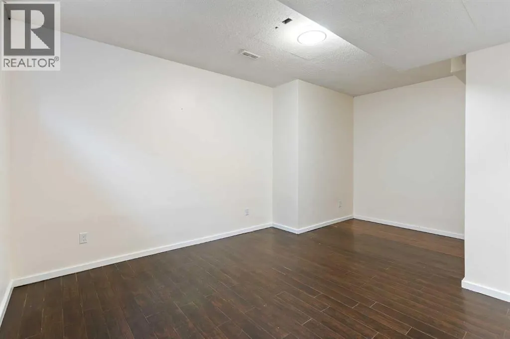 2092 New Brighton Park SE