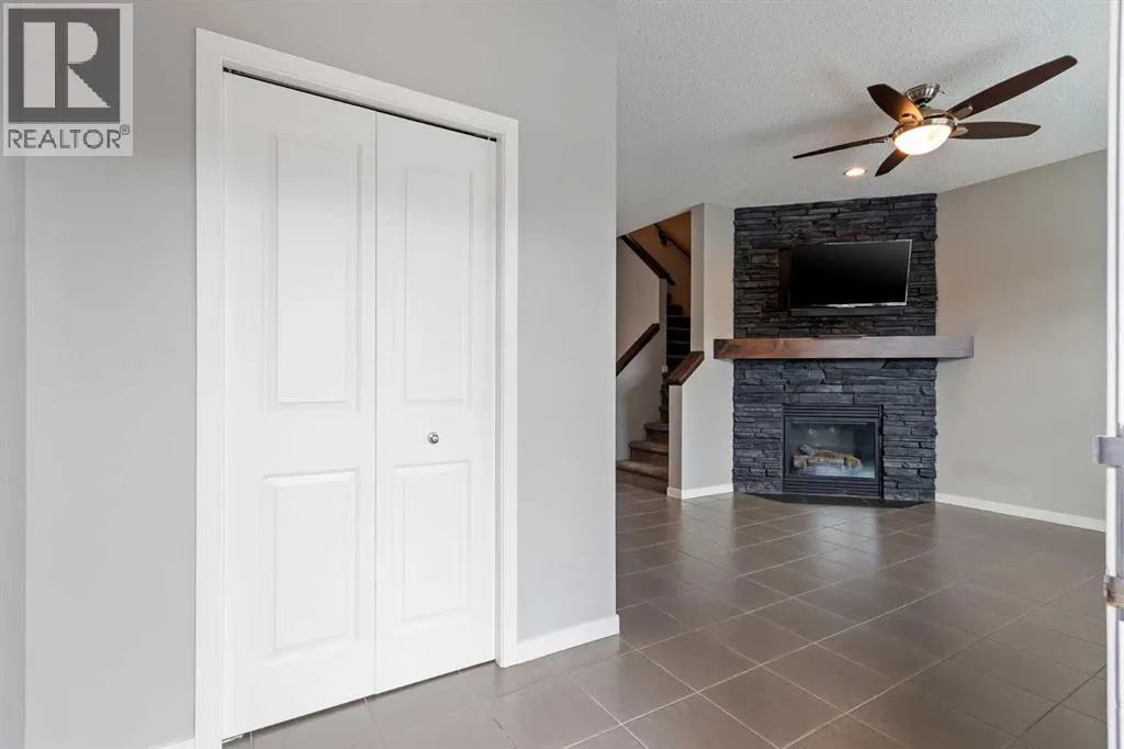 2092 New Brighton Park SE