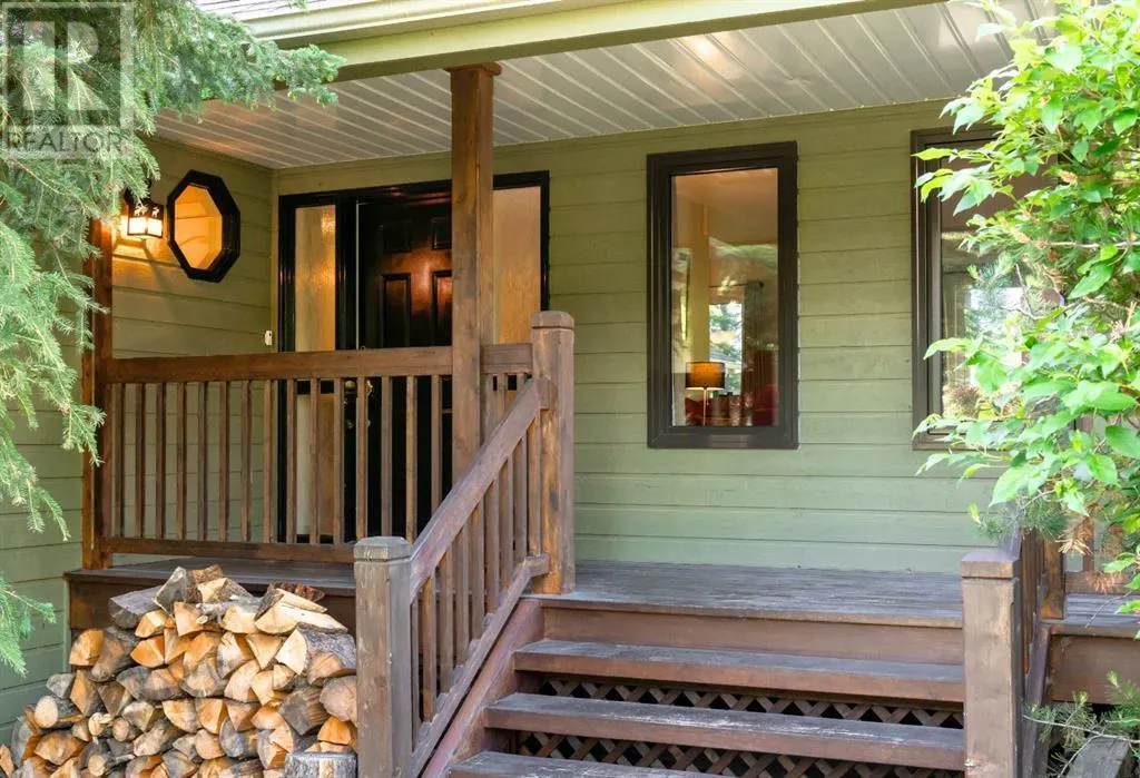 4 Woodside Lane