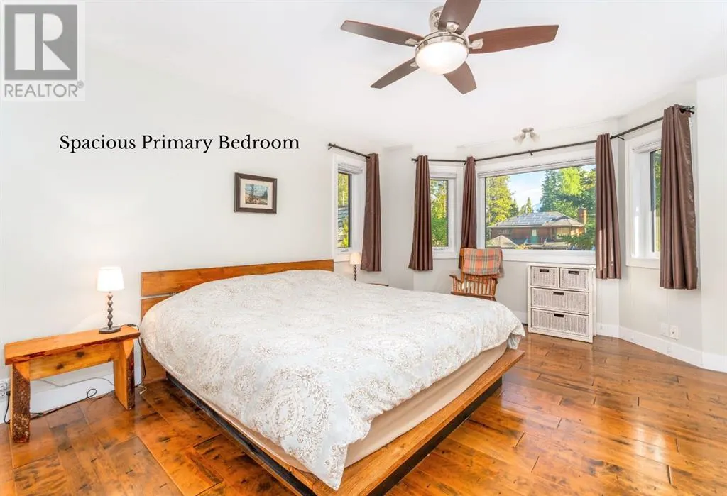 4 Woodside Lane
