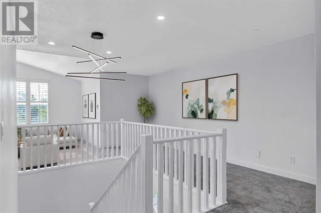8 Aspen Hills Court SW