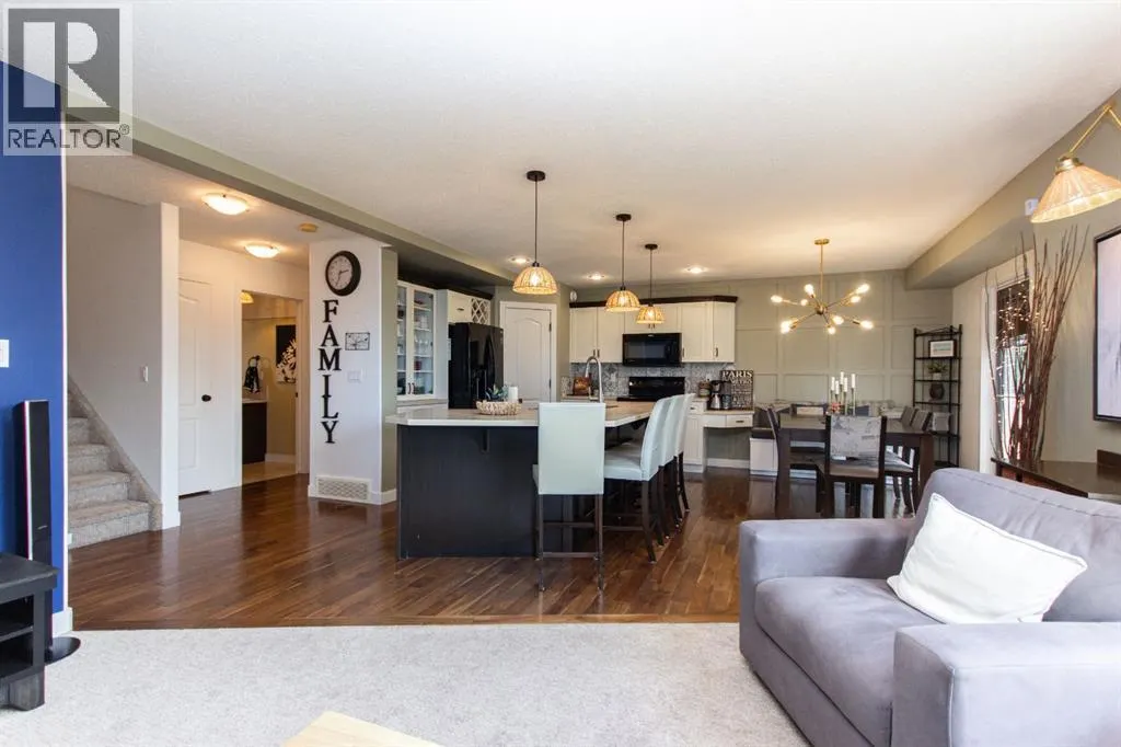 152 Iverson Close