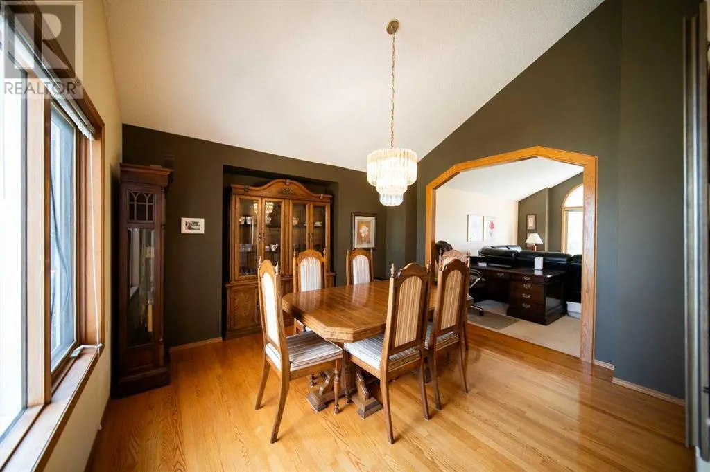 214 Lakeside Greens Place