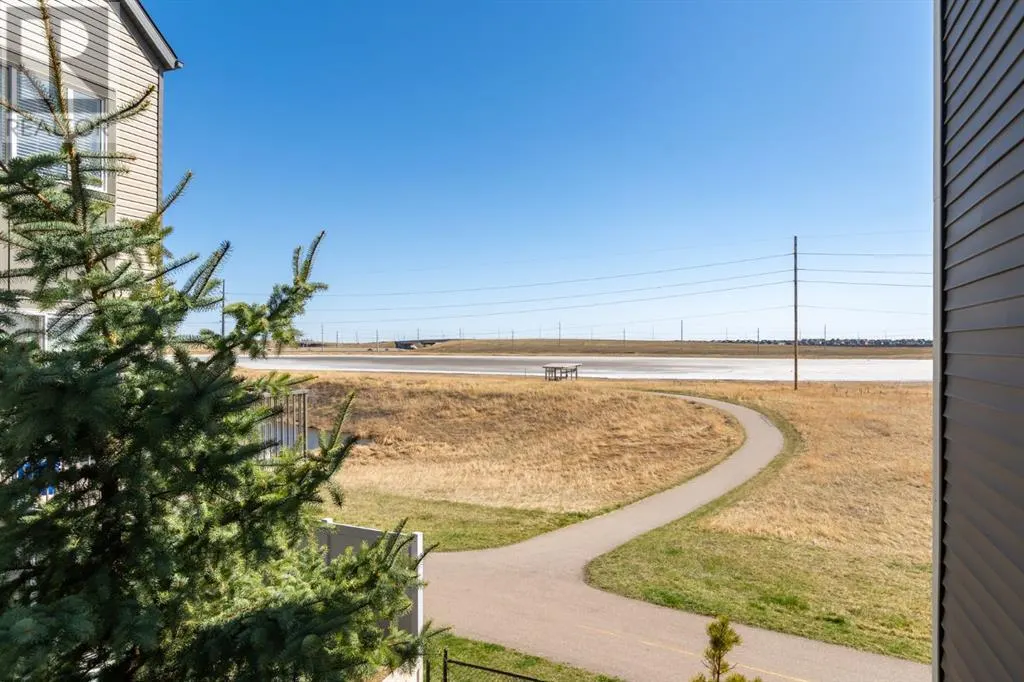 2209, 99 Copperstone Park SE