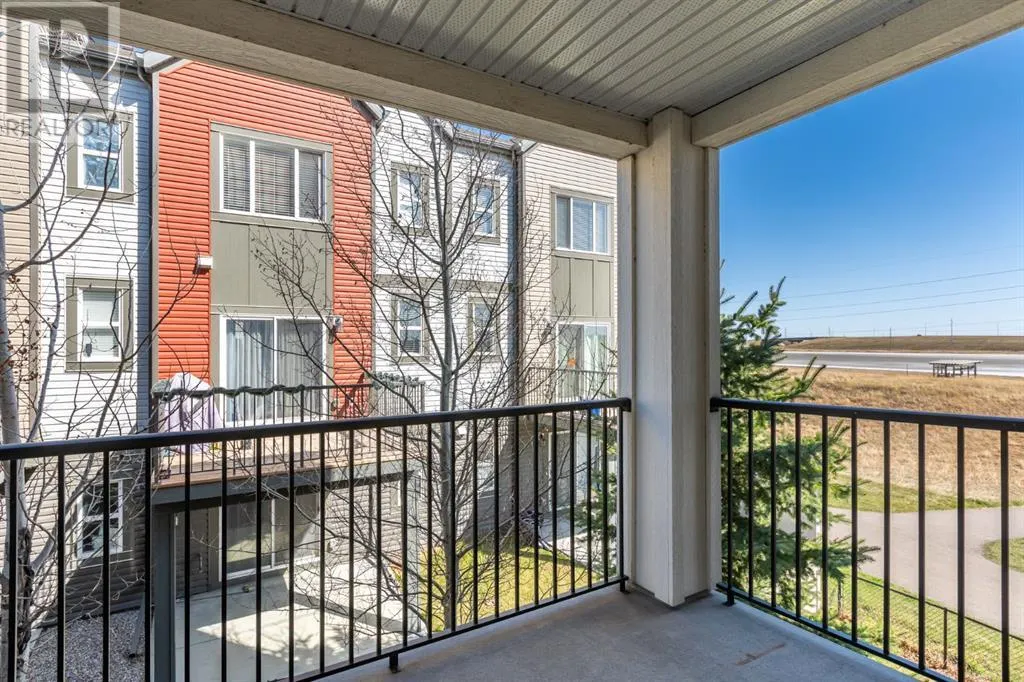 2209, 99 Copperstone Park SE