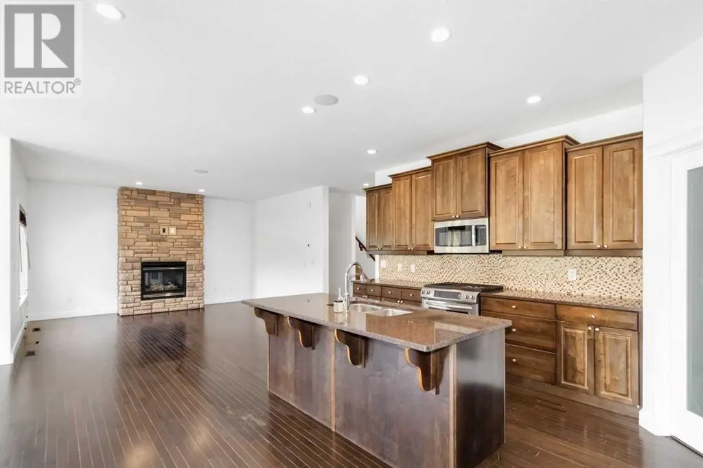 172 GRAVELSTONE Way