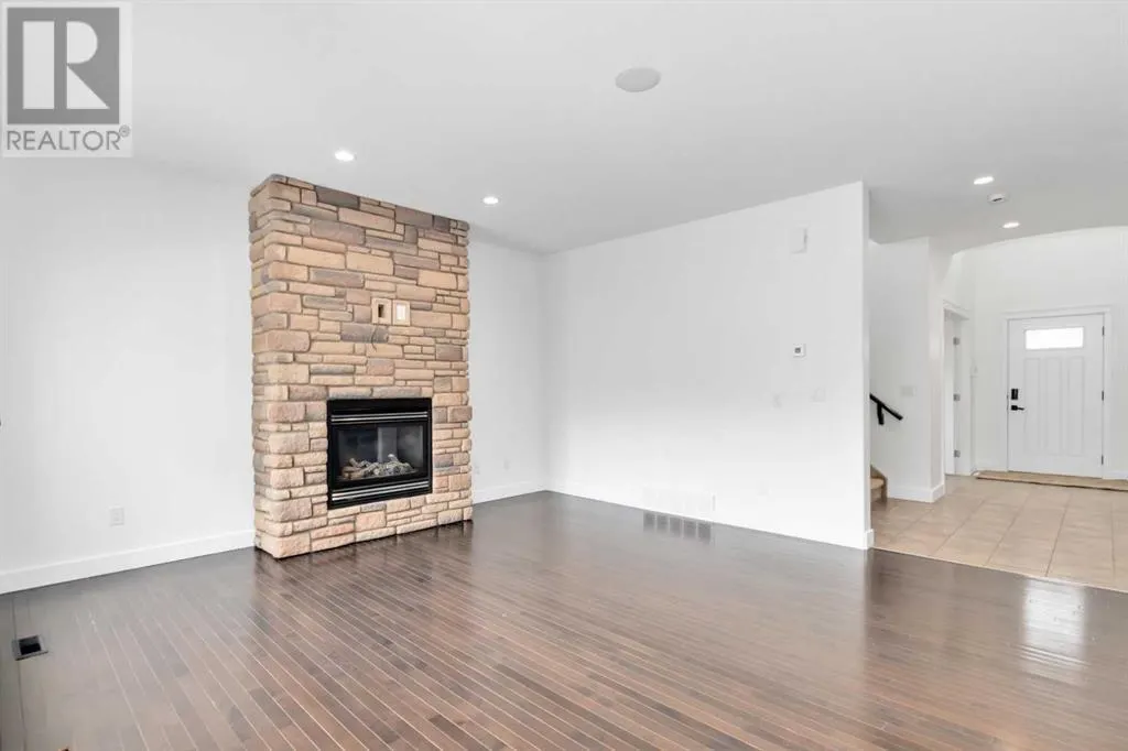 172 GRAVELSTONE Way