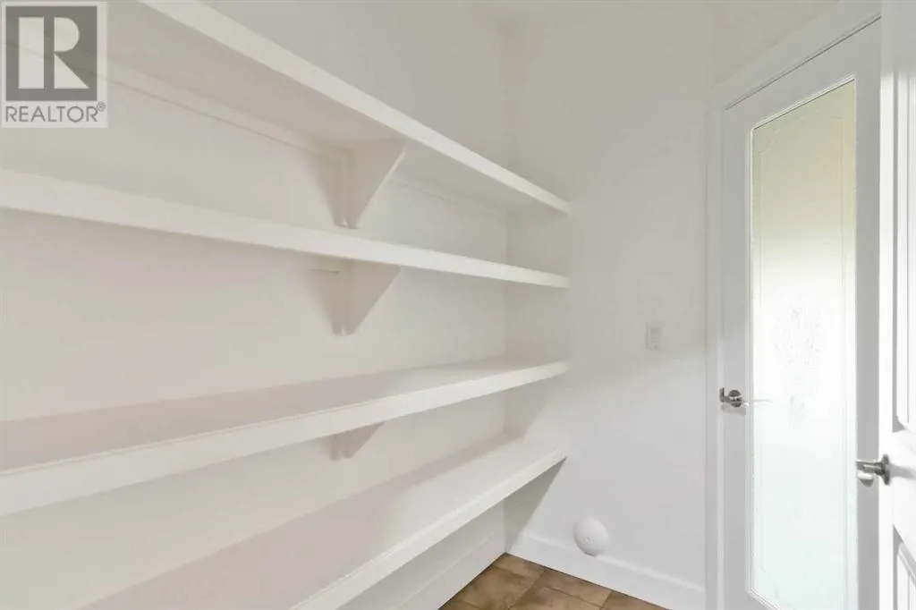 172 GRAVELSTONE Way