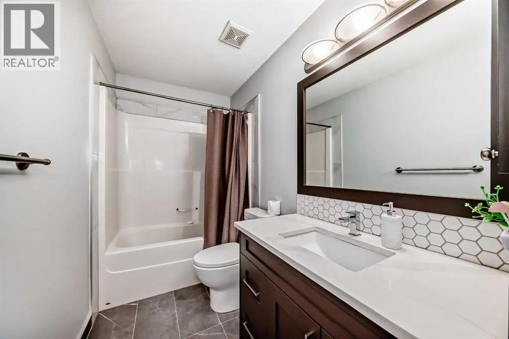172 SPRINGMERE Grove