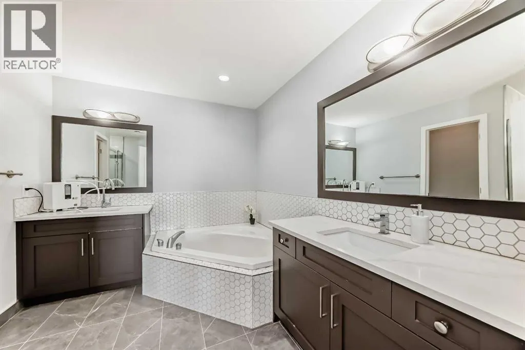172 SPRINGMERE Grove