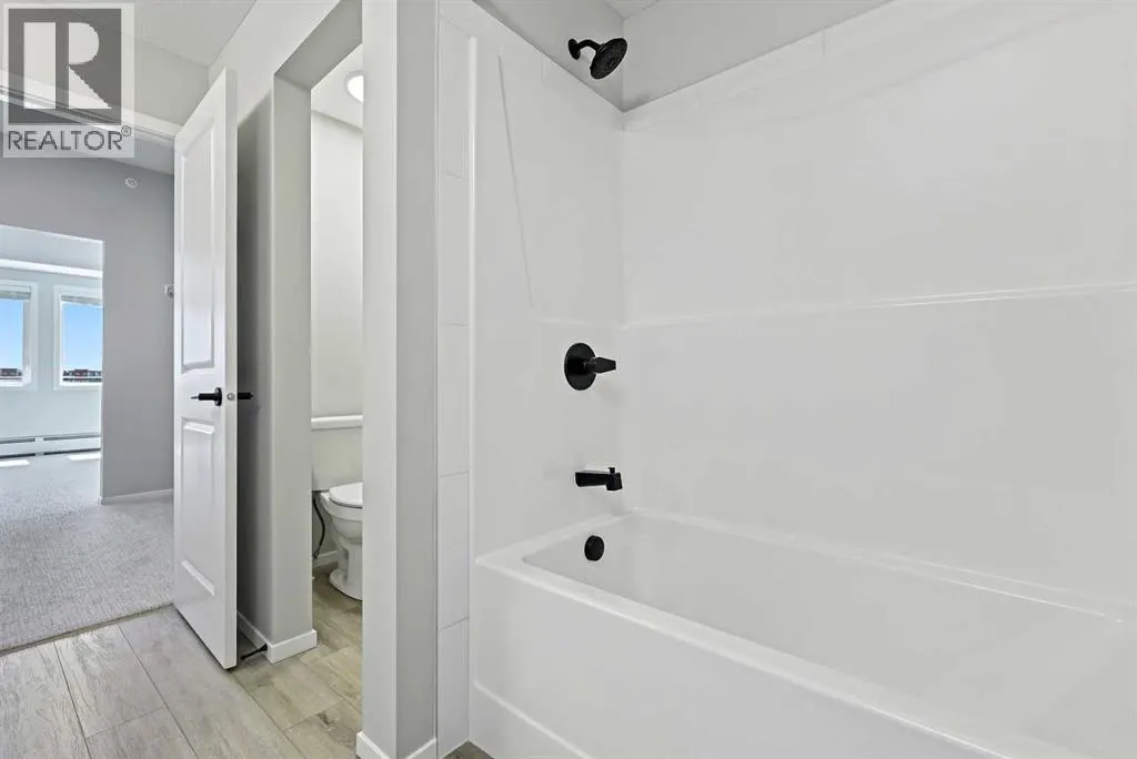 415, 140 Mahogany Street SE
