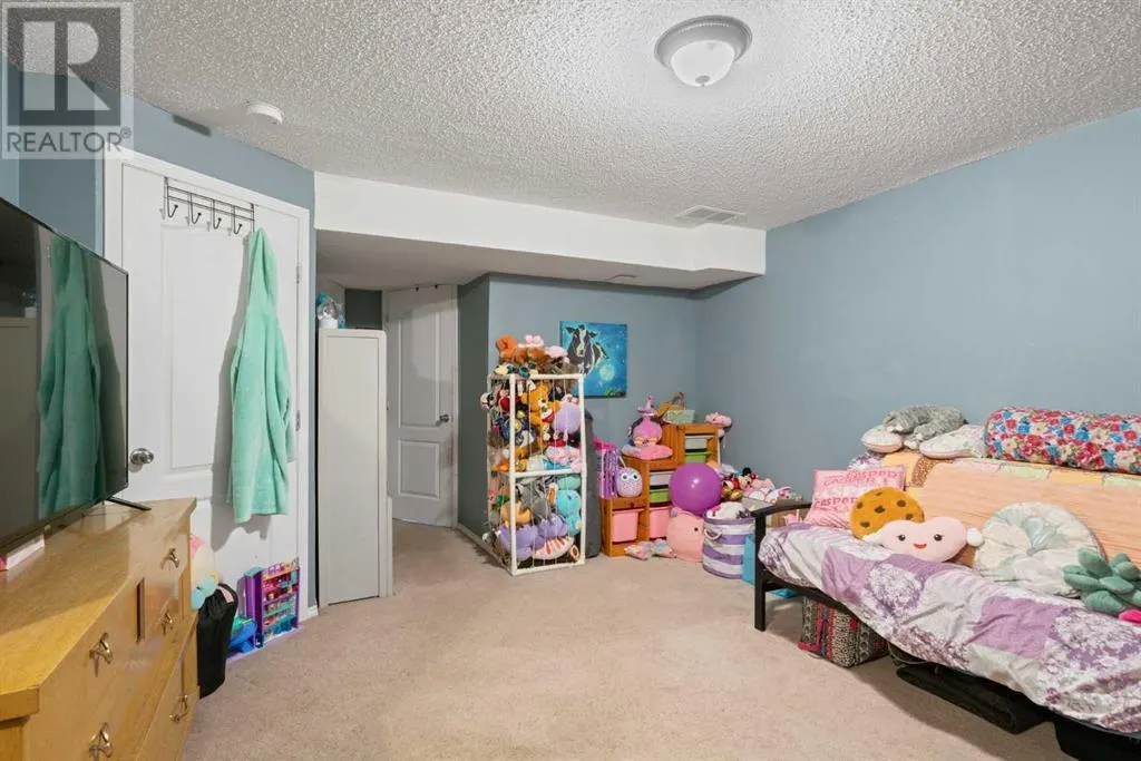 25 Elgin Meadows View SE