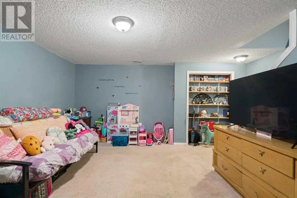25 Elgin Meadows View SE