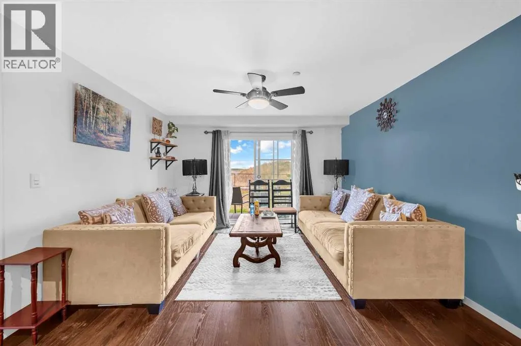 3105, 279 Copperpond Common SE