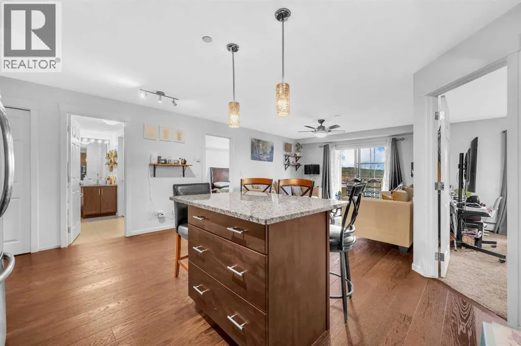 3105, 279 Copperpond Common SE
