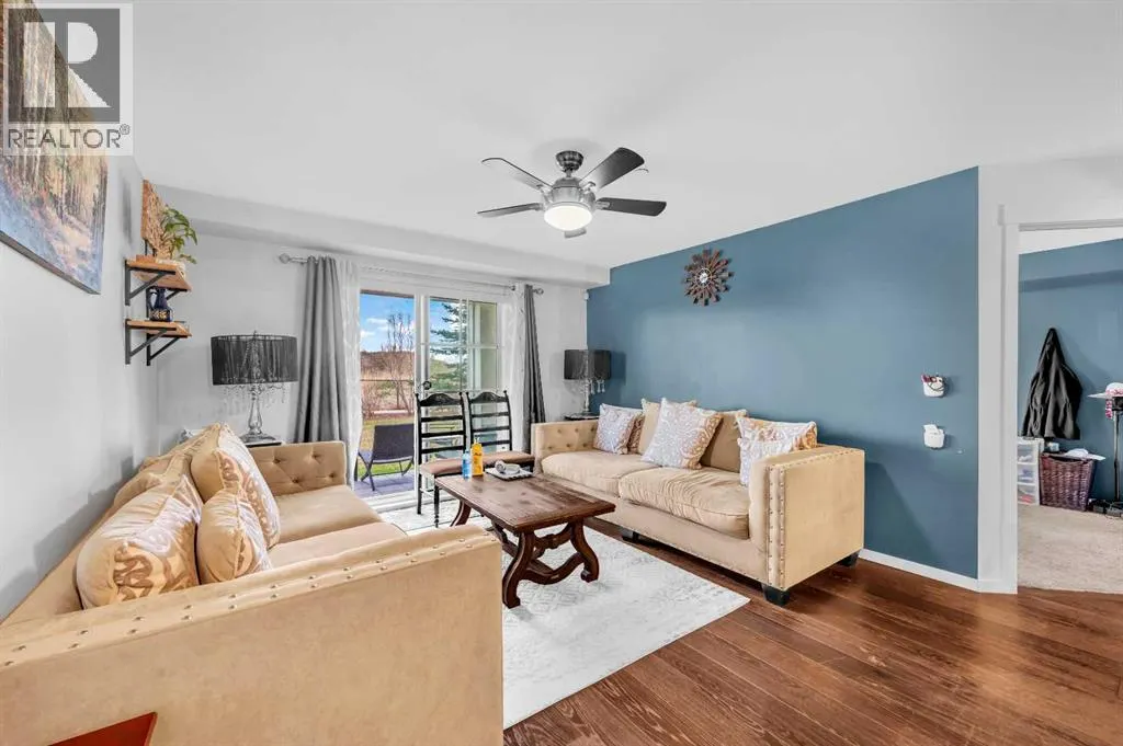 3105, 279 Copperpond Common SE