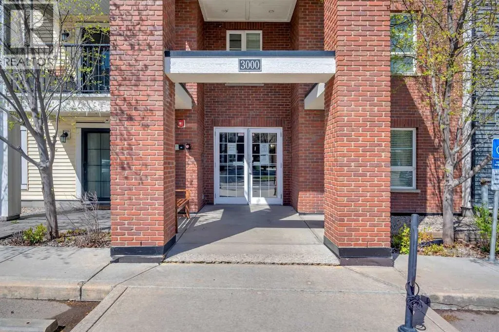 3105, 279 Copperpond Common SE