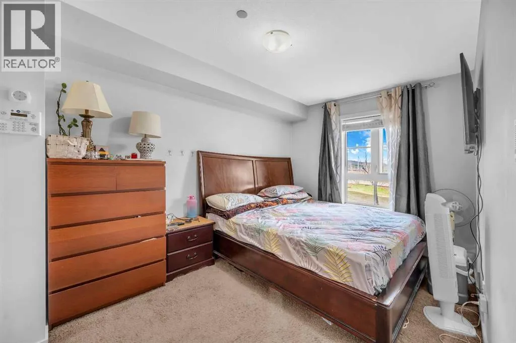 3105, 279 Copperpond Common SE