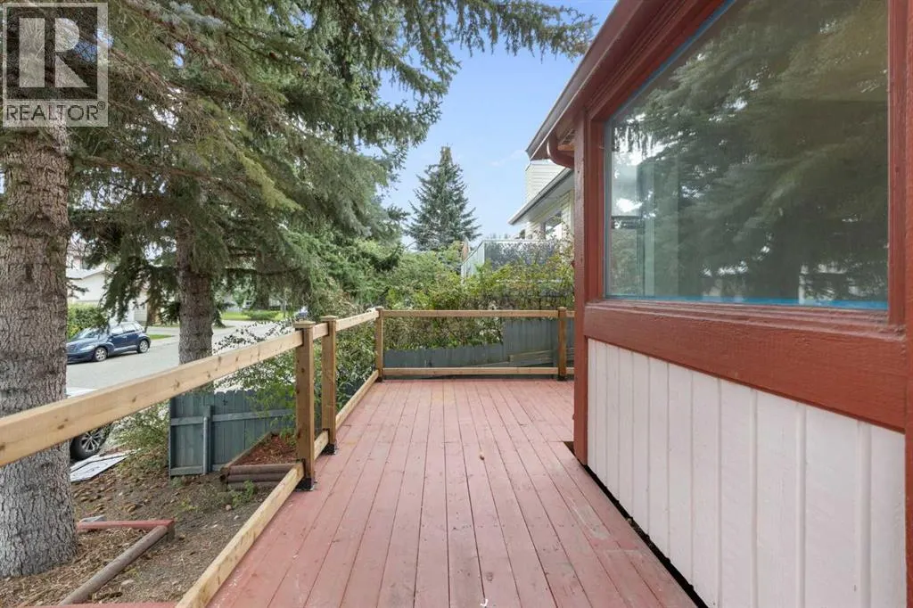 55 Strathcona Close