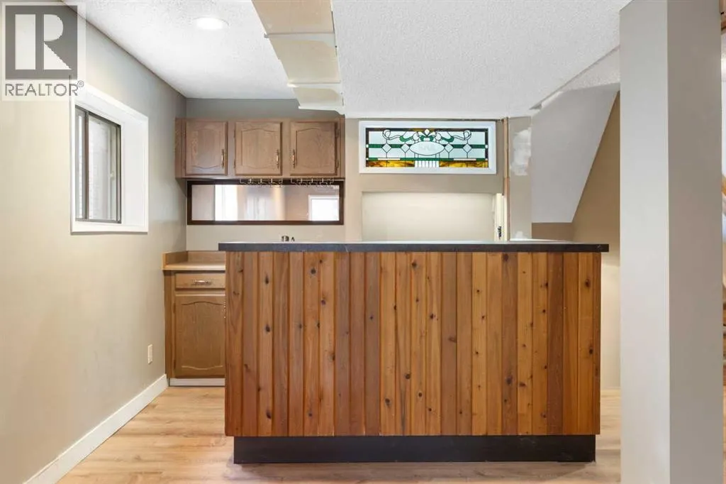 55 Strathcona Close