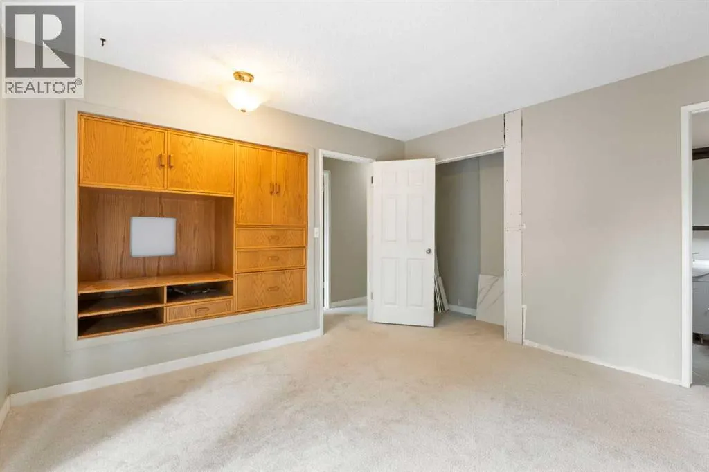 55 Strathcona Close