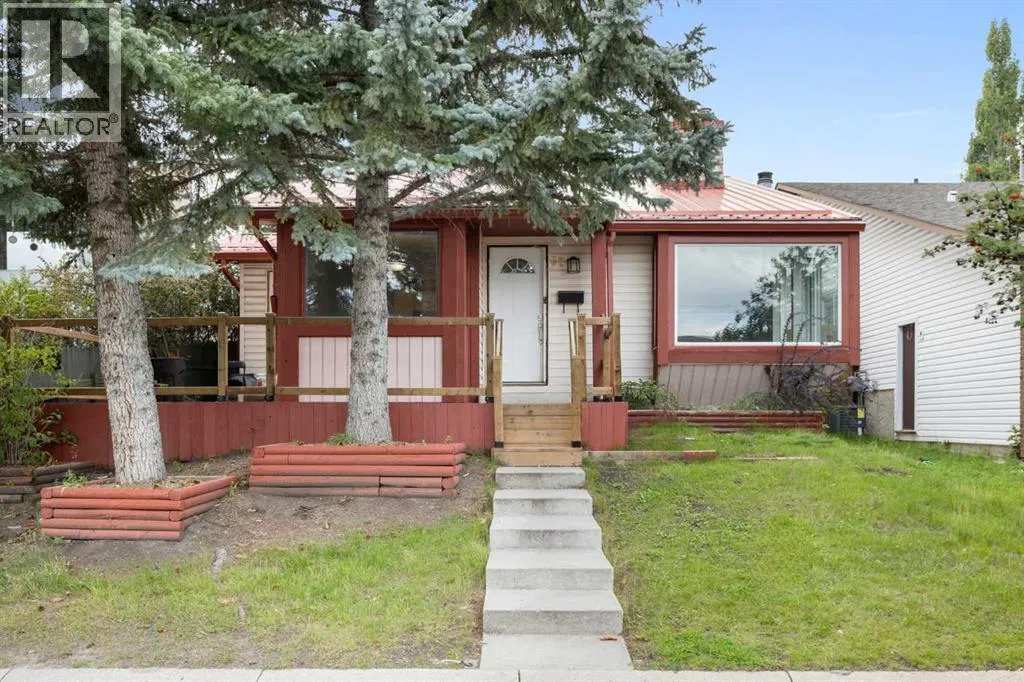 55 Strathcona Close