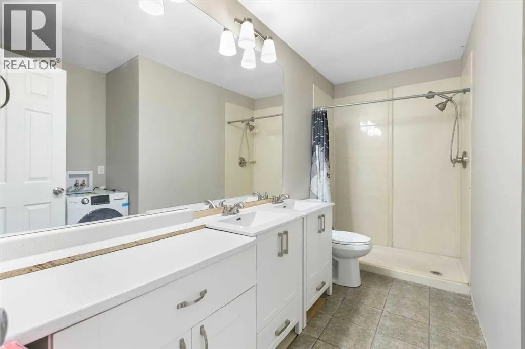 55 Strathcona Close
