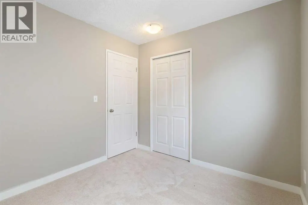 55 Strathcona Close