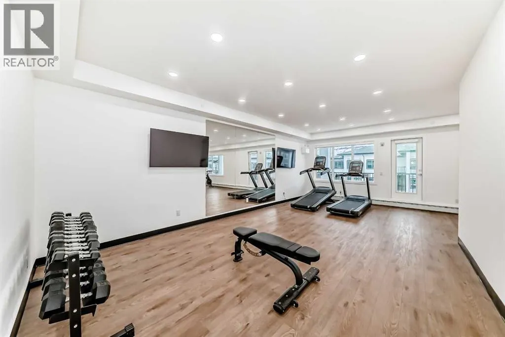 1116, 6 Merganser Drive W