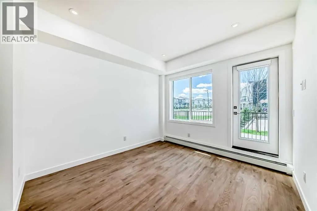 1116, 6 Merganser Drive W