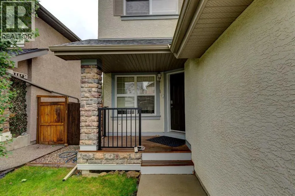 587 Everbrook Way SW