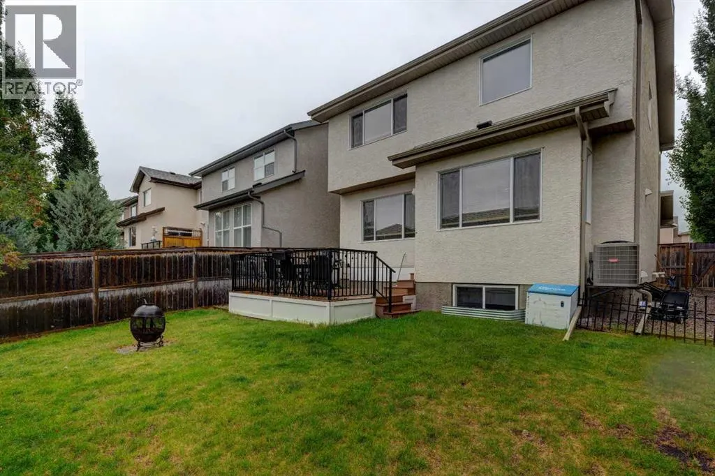 587 Everbrook Way SW