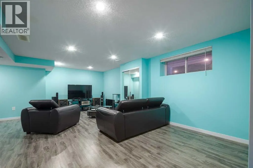 257 Copperstone Gardens SE
