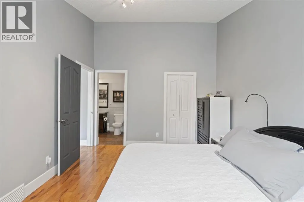 70 Mt Douglas Villas SE