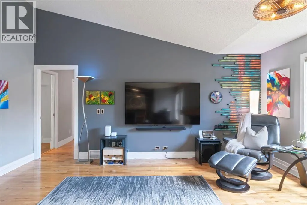 70 Mt Douglas Villas SE